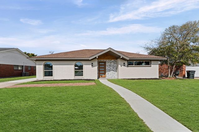 14011 Duncannon Drive, Houston, TX 77015