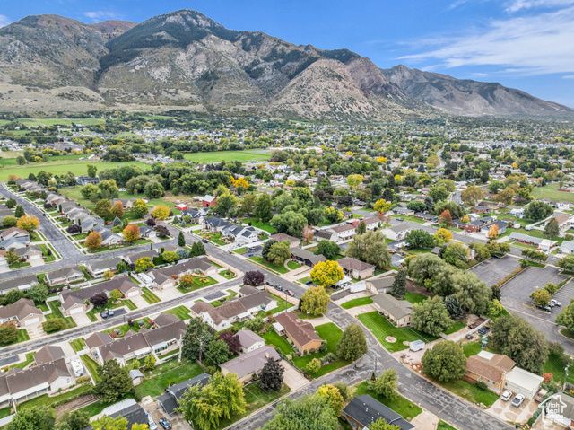 461 E 2175 N, North Ogden, UT 84414