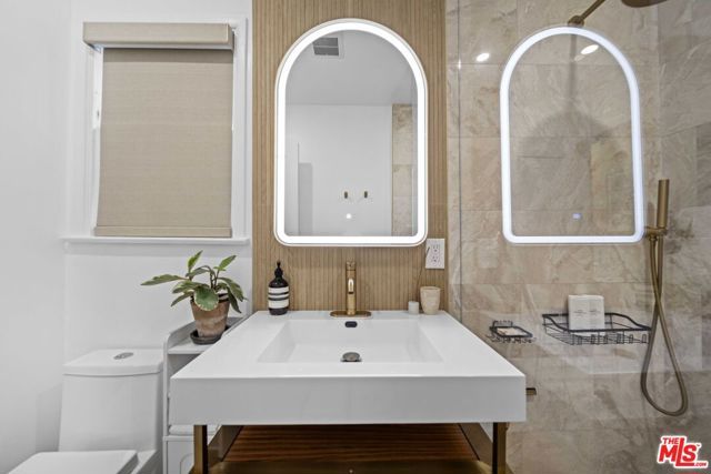 1325 Washington Avenue C, Santa Monica, CA 90403