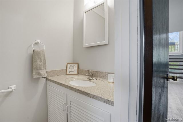 47129 Dunsany Road, Northville, MI 48167