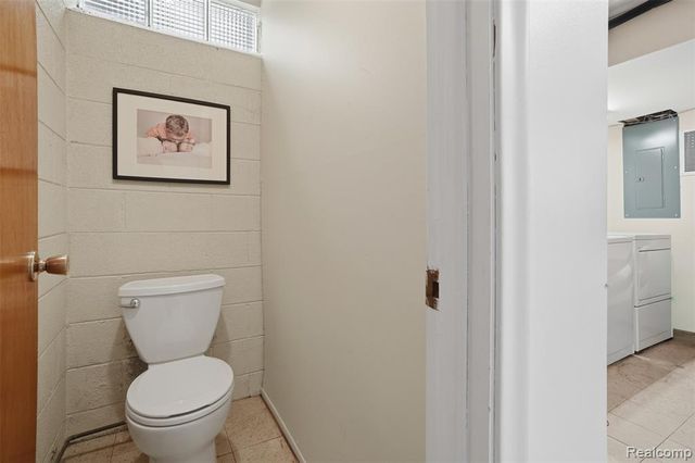 47129 Dunsany Road, Northville, MI 48167