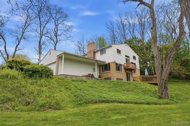 47129 Dunsany Road, Northville, MI 48167