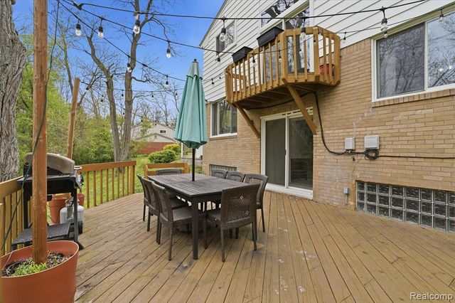 47129 Dunsany Road, Northville, MI 48167