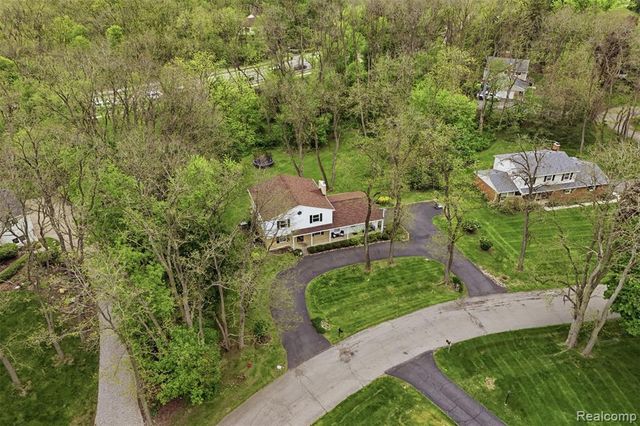 47129 Dunsany Road, Northville, MI 48167