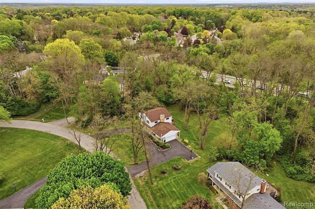 47129 Dunsany Road, Northville, MI 48167
