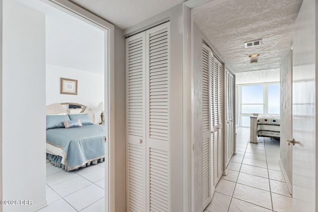 3043 S Atlantic Ave Apt 1604, Daytona Beach Shores, FL 32118