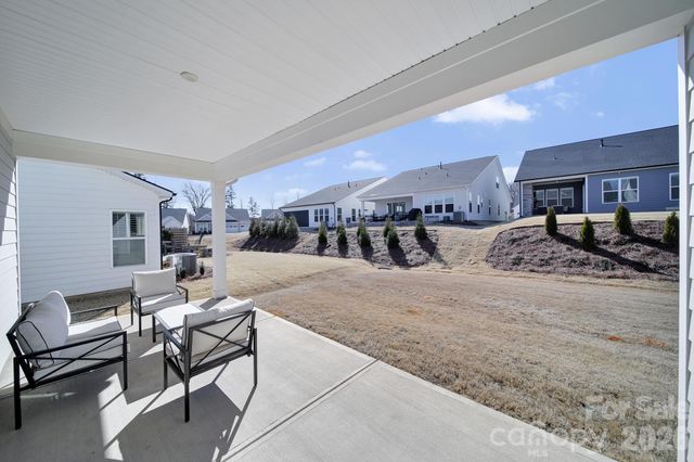 8021 Brookbank Drive, Charlotte, NC 28269