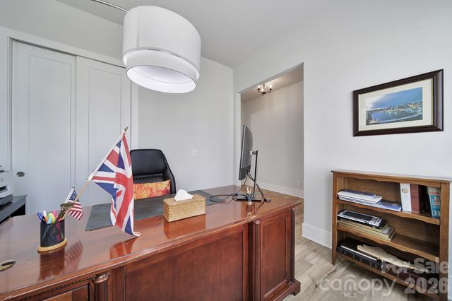 8021 Brookbank Drive, Charlotte, NC 28269