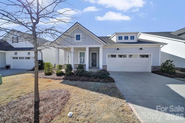 8021 Brookbank Drive, Charlotte, NC 28269