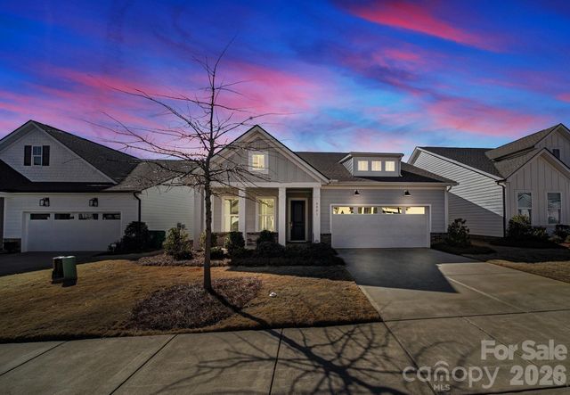 8021 Brookbank Drive, Charlotte, NC 28269