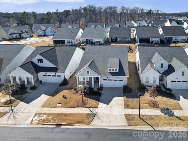 8021 Brookbank Drive, Charlotte, NC 28269