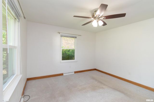 1106 HOWARD Court, Pekin, IL 61554