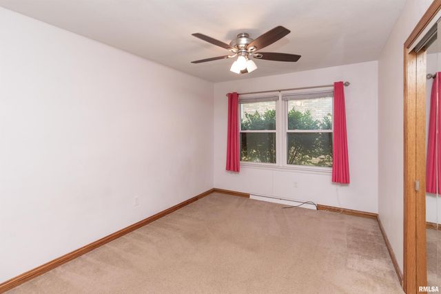 1106 HOWARD Court, Pekin, IL 61554