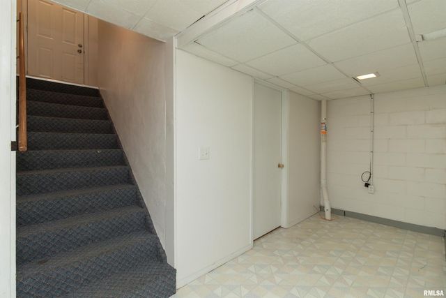1106 HOWARD Court, Pekin, IL 61554