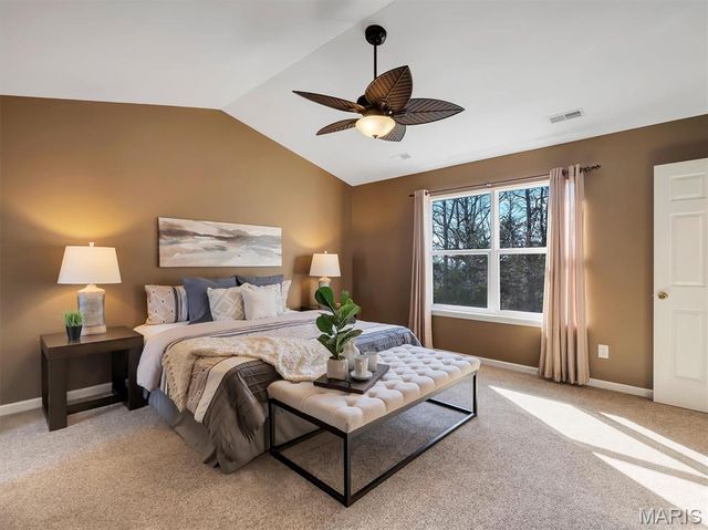 6727 Eagles View Drive, Pacific, MO 63069