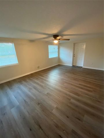 803 E HAZZARD AVENUE, Eustis, FL 32726