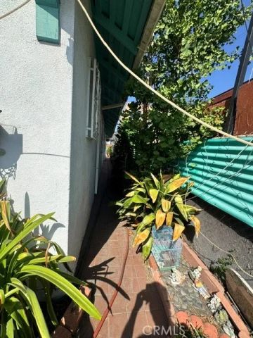 607 Esperanza, Los Angeles, CA 90023