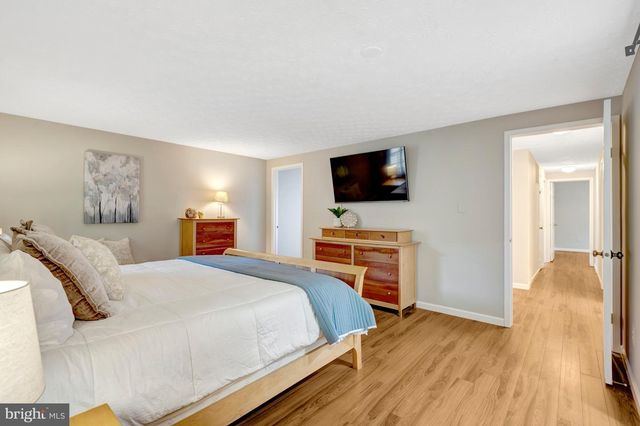 7809 ROUNDABOUT WAY, Springfield, VA 22153