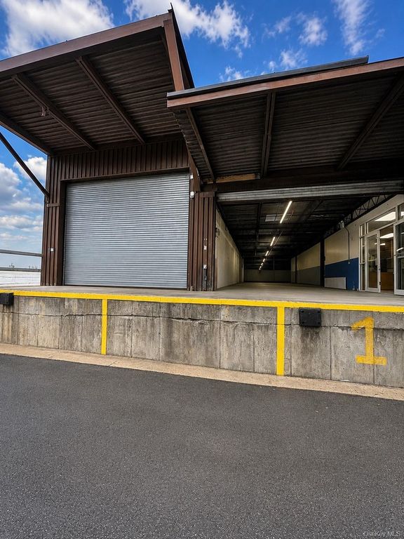 11402 15th Avenue 2-1, College Point, NY 11356 — exterior
