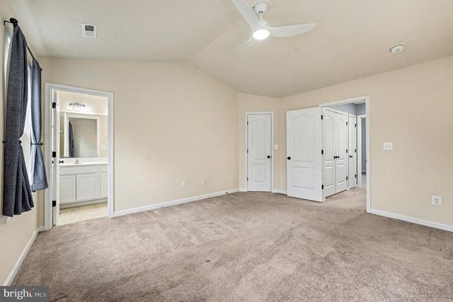 2444 DRAKE LN, Fredericksburg, VA 22408