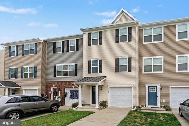 2444 DRAKE LN, Fredericksburg, VA 22408