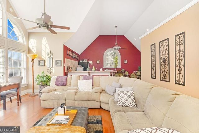 2565 Scarlet Oak Lane, Braselton, GA 30517