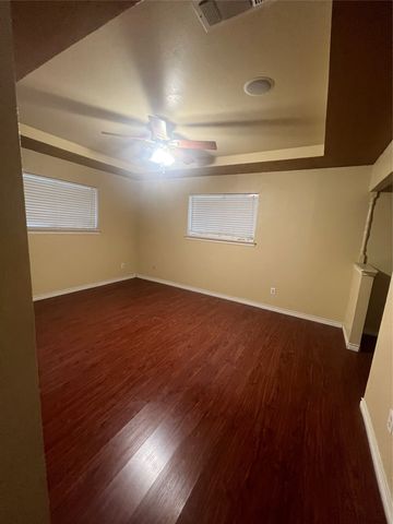 416 Lisa Lane, Desoto, TX 75115