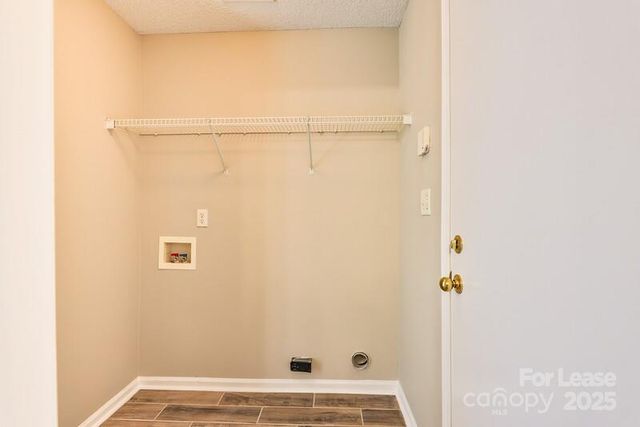 9522 Bird Watch Lane, Charlotte, NC 28214