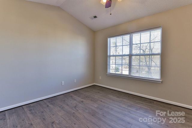 9522 Bird Watch Lane, Charlotte, NC 28214