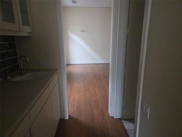 315 Sugarberry Circle, Houston, TX 77024