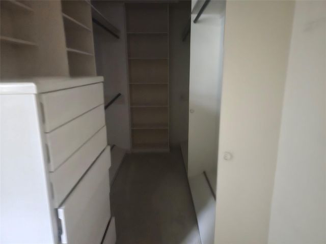 315 Sugarberry Circle, Houston, TX 77024