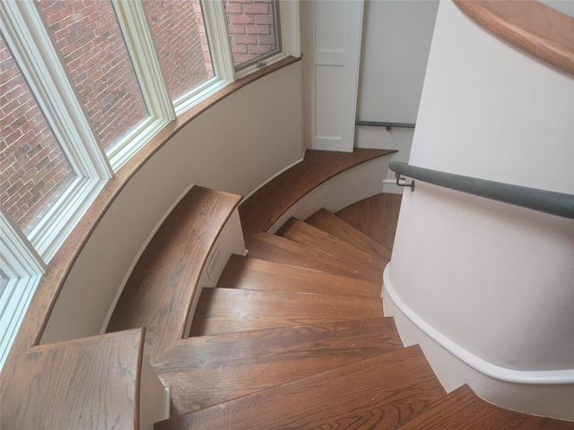 315 Sugarberry Circle, Houston, TX 77024