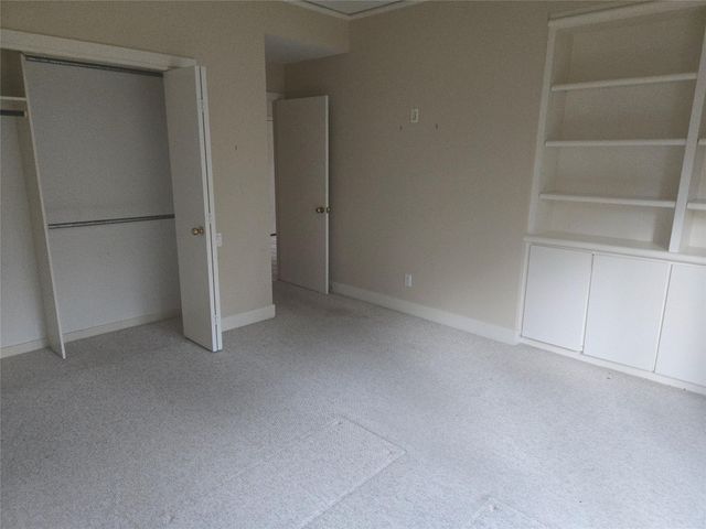 315 Sugarberry Circle, Houston, TX 77024