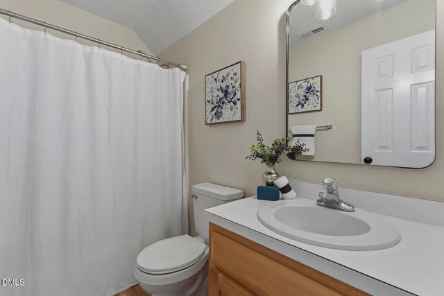 1025 Ashton Hollow Drive, Raleigh, NC 27603