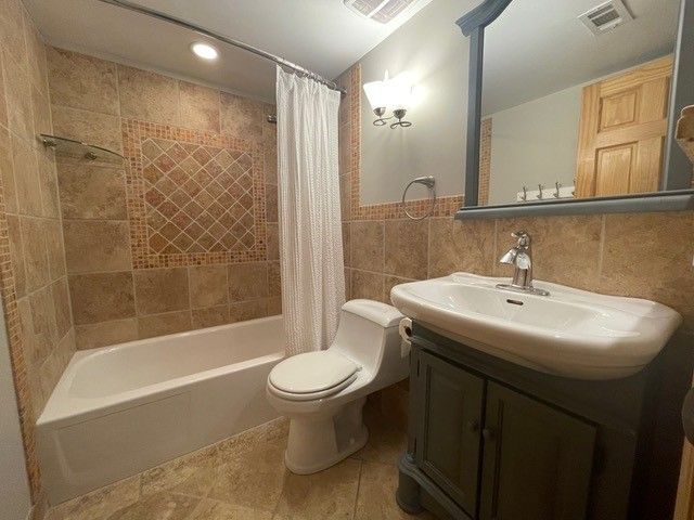 2508 Yarrow Lane, Rolling Meadows, IL 60008