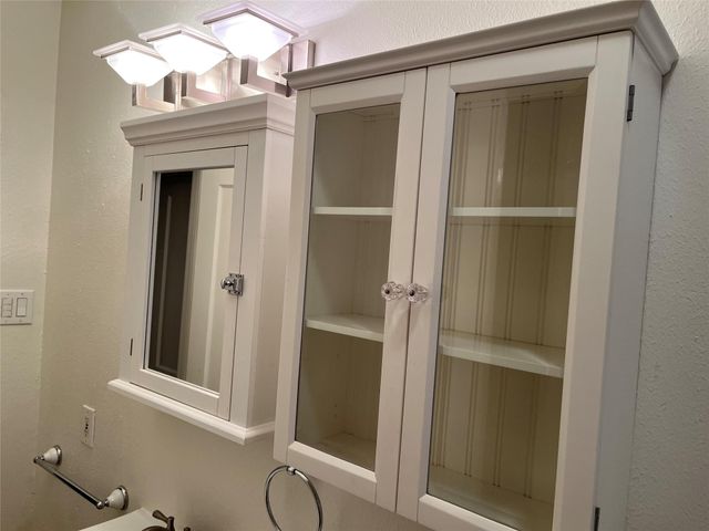 2121 Milford Street 2, Houston, TX 77098