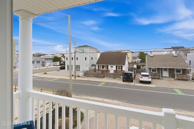 514 N Atlantic Avenue, Beach Haven, NJ 08008
