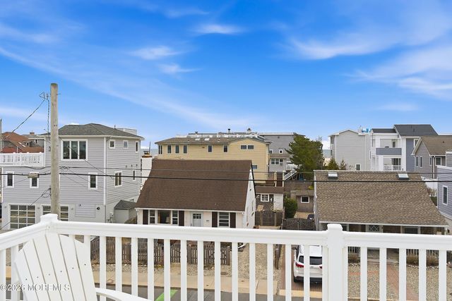 514 N Atlantic Avenue, Beach Haven, NJ 08008