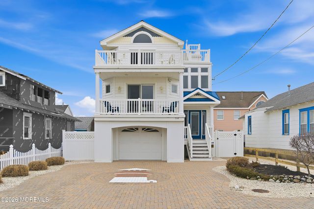 514 N Atlantic Avenue, Beach Haven, NJ 08008