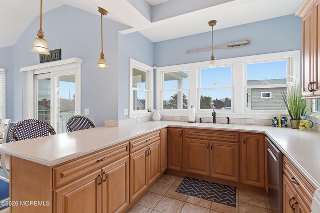 514 N Atlantic Avenue, Beach Haven, NJ 08008