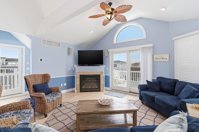 514 N Atlantic Avenue, Beach Haven, NJ 08008