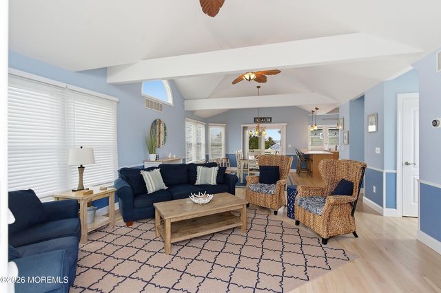 514 N Atlantic Avenue, Beach Haven, NJ 08008