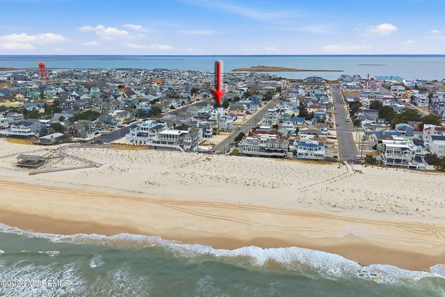514 N Atlantic Avenue, Beach Haven, NJ 08008