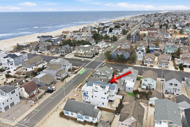 514 N Atlantic Avenue, Beach Haven, NJ 08008