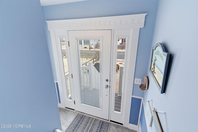 514 N Atlantic Avenue, Beach Haven, NJ 08008