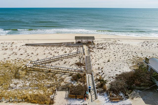 514 N Atlantic Avenue, Beach Haven, NJ 08008