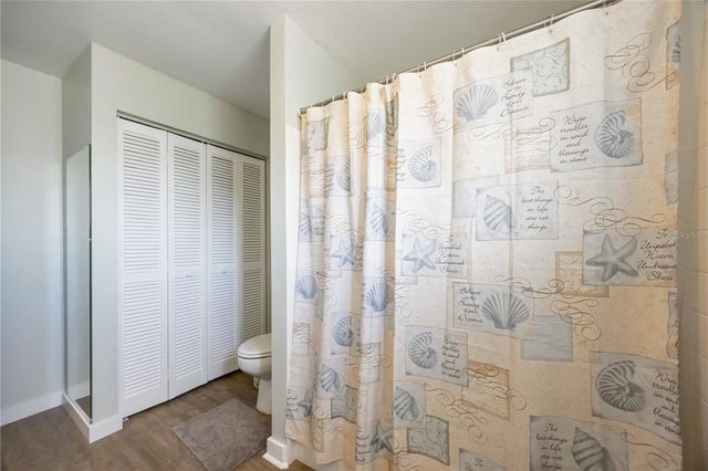 436 CIRCLEWOOD DRIVE J5, Venice, FL 34293