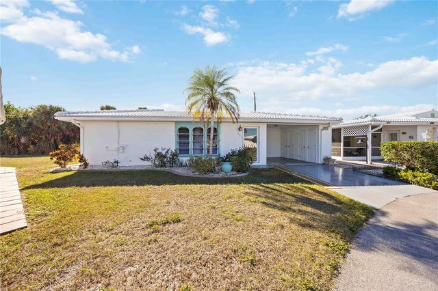 436 CIRCLEWOOD DRIVE J5, Venice, FL 34293