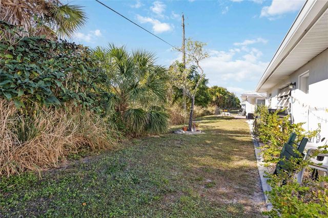 436 CIRCLEWOOD DRIVE J5, Venice, FL 34293