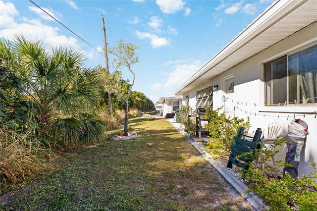 436 CIRCLEWOOD DRIVE J5, Venice, FL 34293